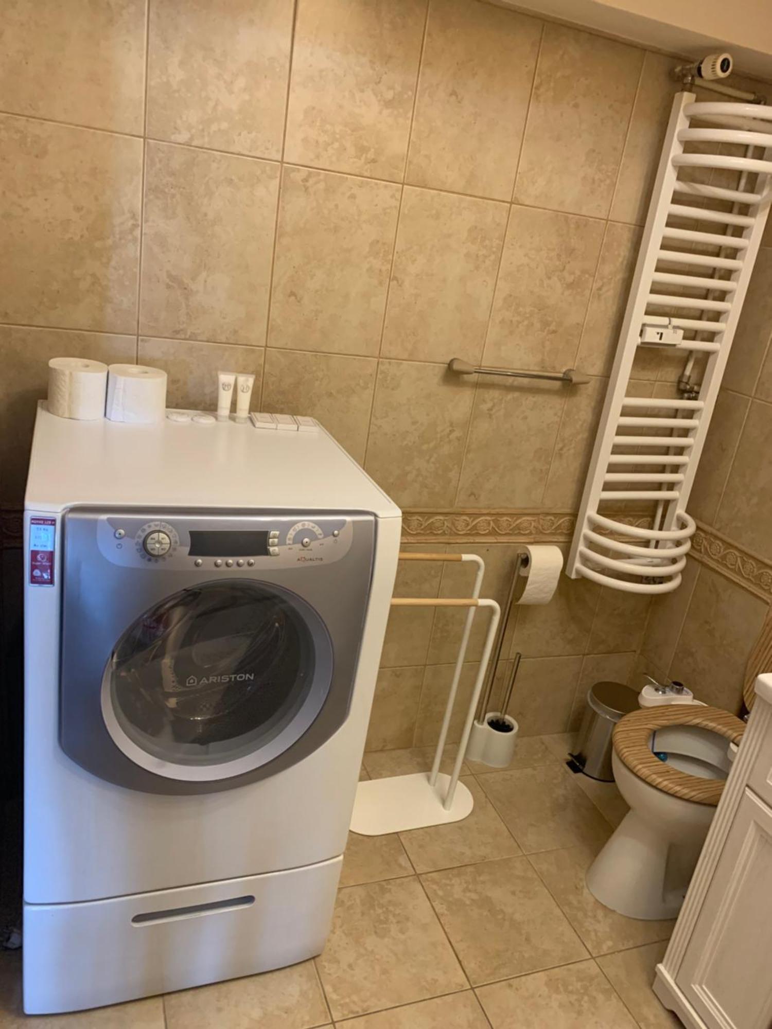 Appartement Minerva Ultracentral à Craiova Extérieur photo