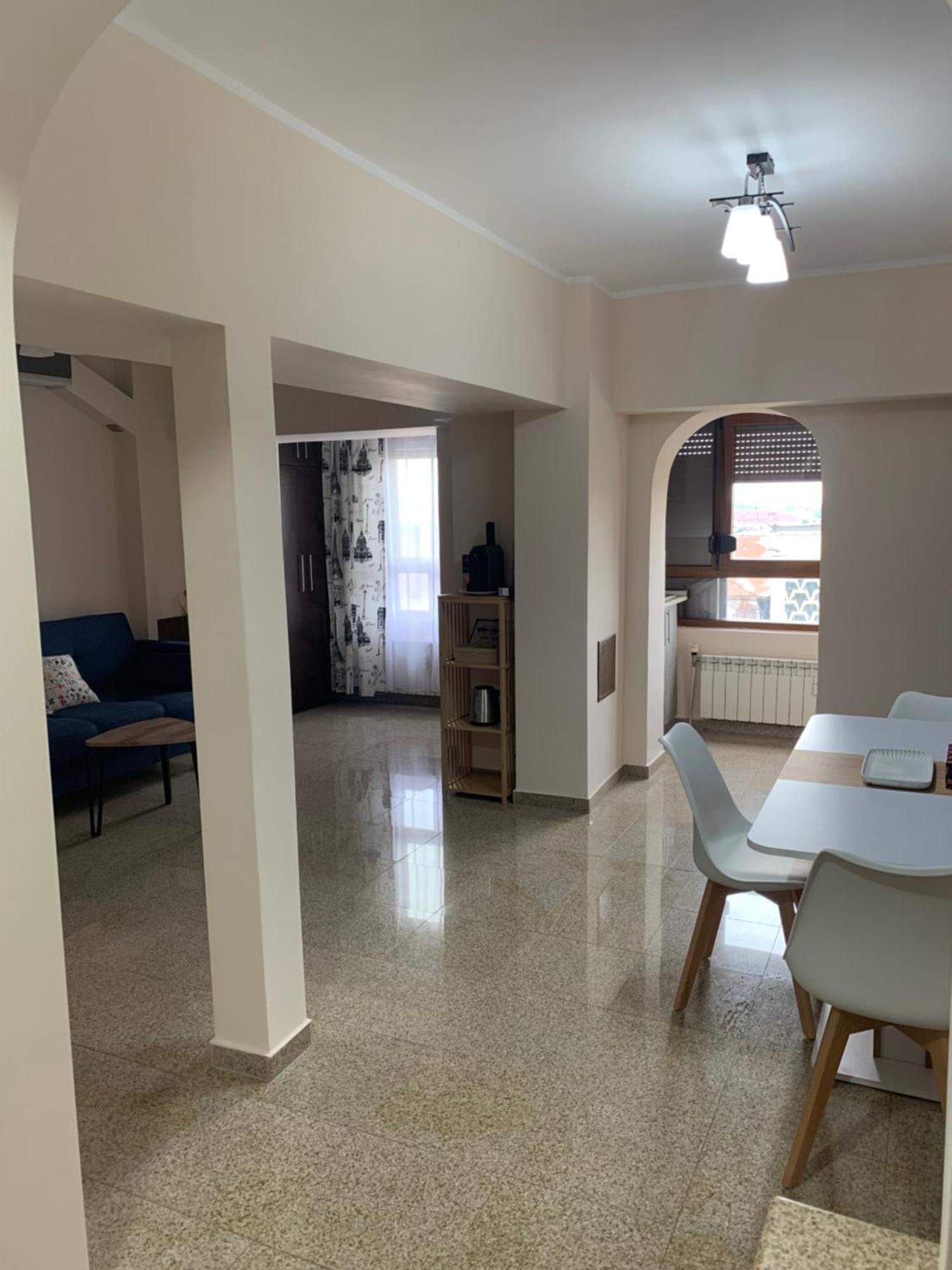 Appartement Minerva Ultracentral à Craiova Extérieur photo