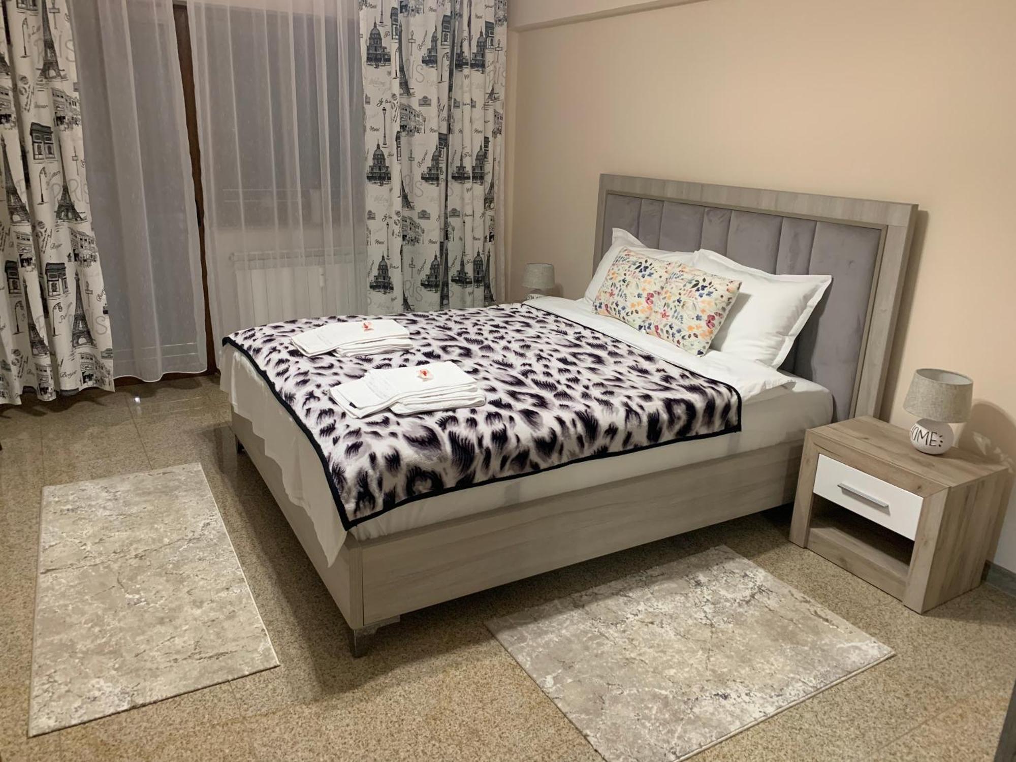 Appartement Minerva Ultracentral à Craiova Extérieur photo